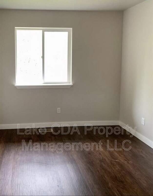 Building Photo - 3470 W Vela Pl