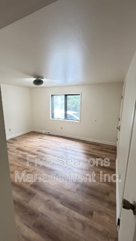 Foto del edificio - 1036 North Ave