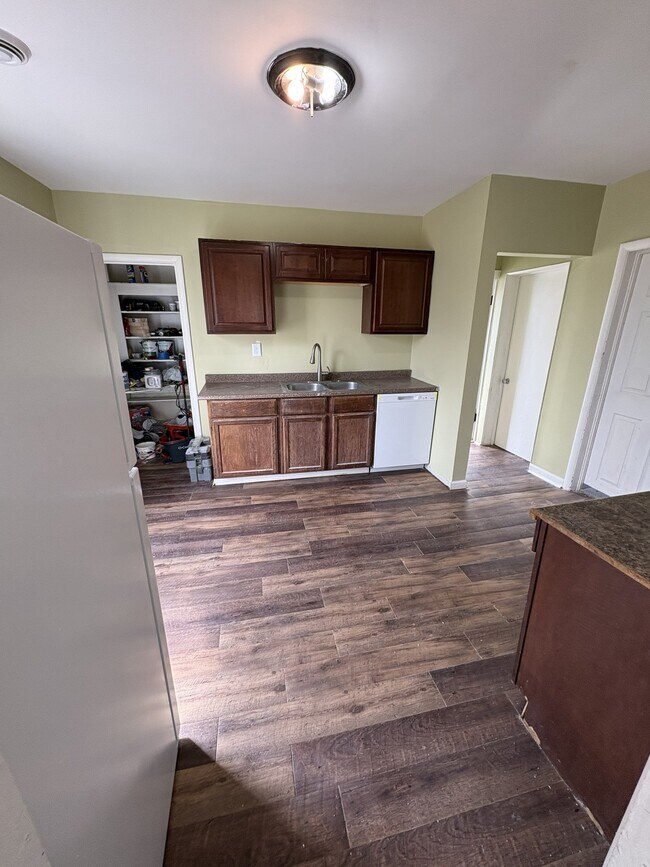 Foto del edificio - 2811 N Lyndale Ave