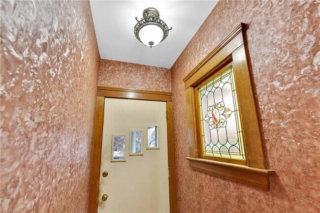 Foto del edificio - 1437 W Clifton Blvd