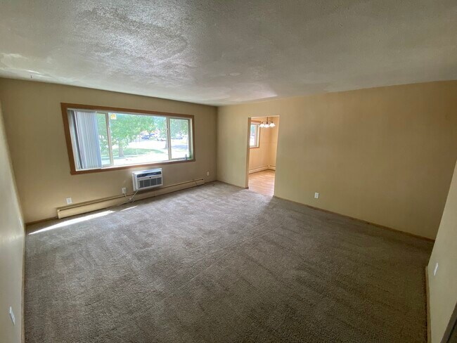 Building Photo - Ember Crest Apartments
