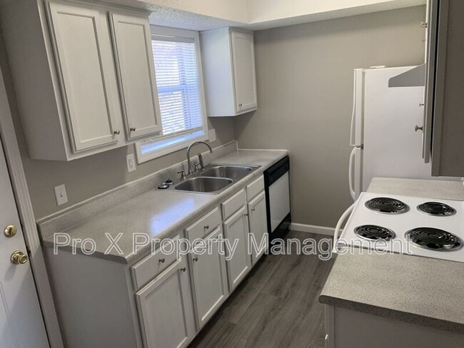 Foto del edificio - 4131 S Glenn Ave