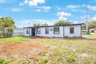 Building Photo - 1942 N Betty Ln