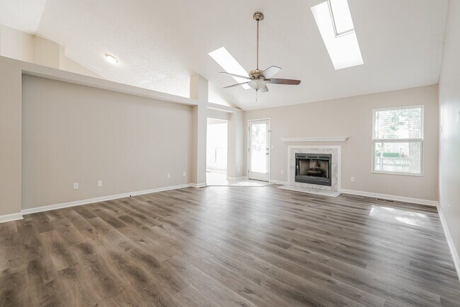 Building Photo - 1787 Convair Dr