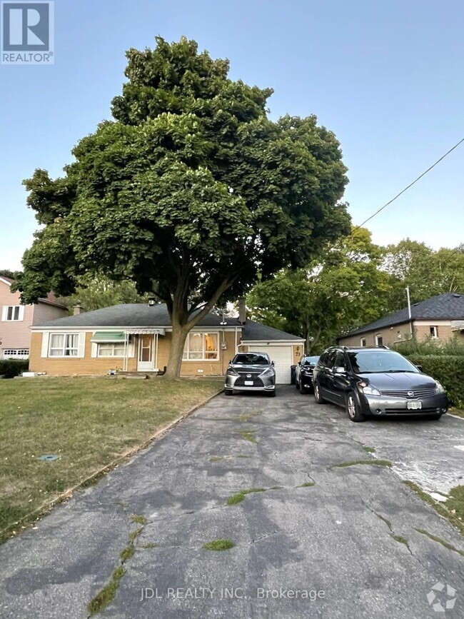 Building Photo - 73 Shilton Rd