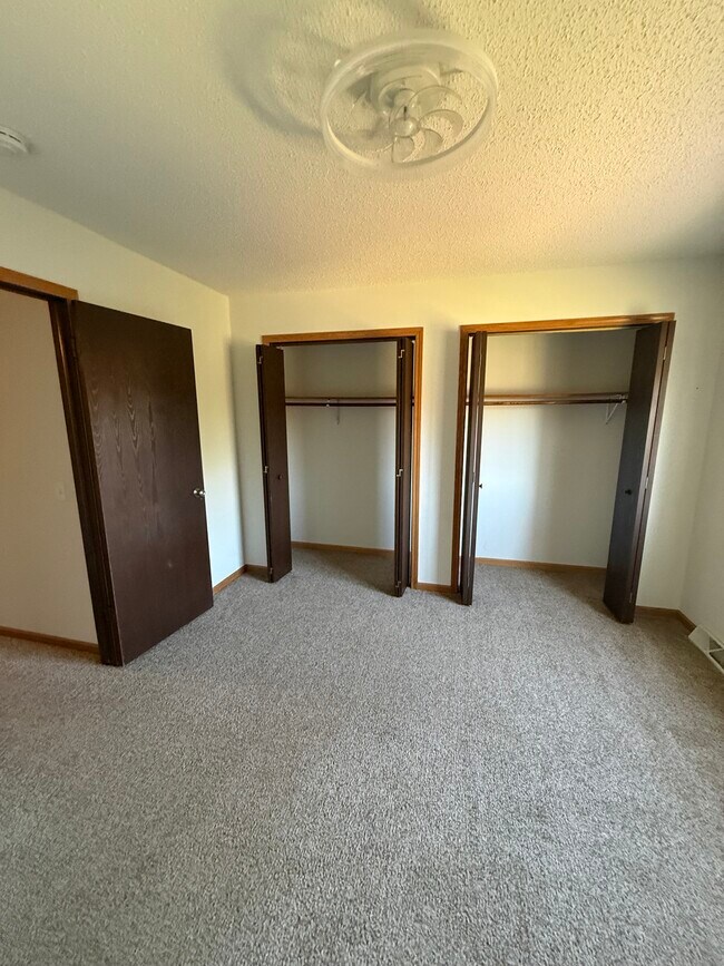 Foto del edificio - 6668 Fairway Cir