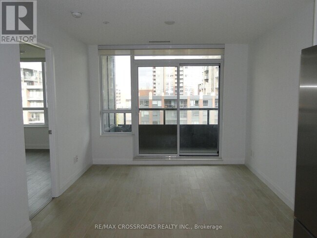 Building Photo - 15-715 Water Walk Dr