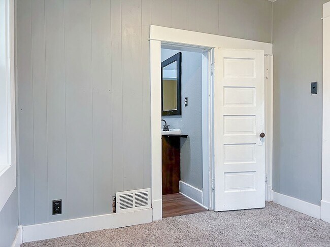 Foto del edificio - 315 Wyoming Ave