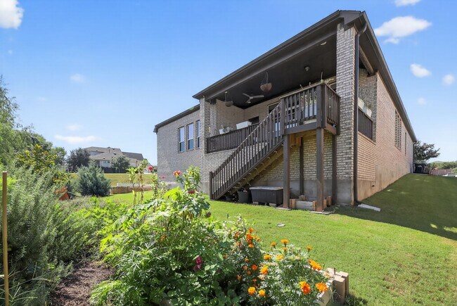 Foto del edificio - GATED COMMUNITY - 3 BEDROOM