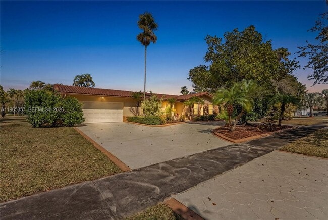 Foto del edificio - 11201 SW 136th St