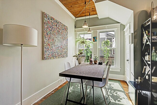 Foto del edificio - 1419 Kipling St