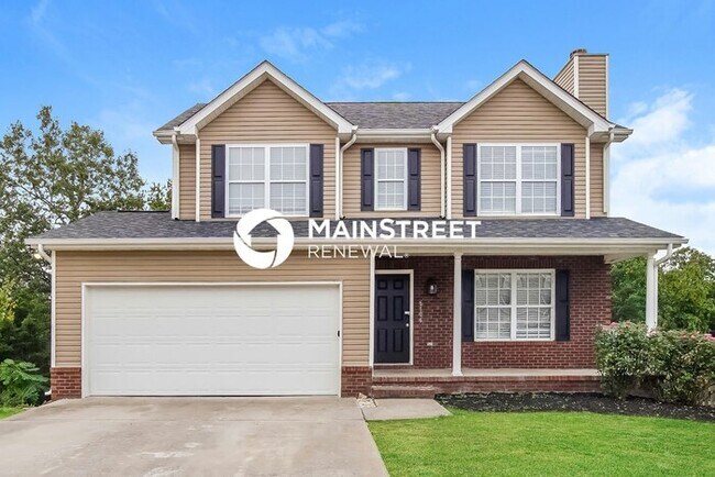Foto del edificio - 4 Bedroom Pet-Friendly Home in POWELL, TN with Main Street Renewal