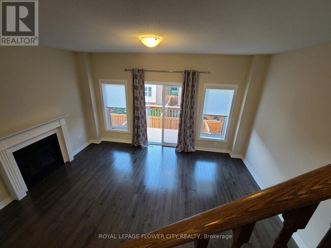 Building Photo - 3937 Tufgar Cres