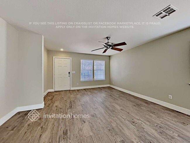 Building Photo - 885 Angelus Oaks Dr