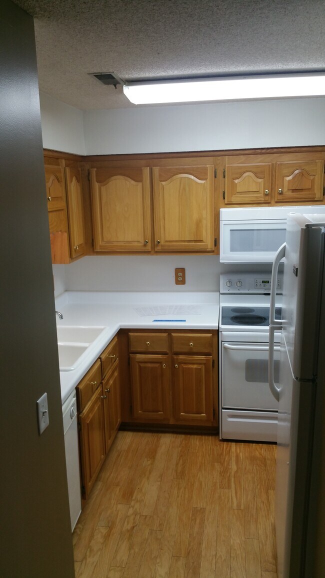 Cocina - 760 Fox Ridge Dr