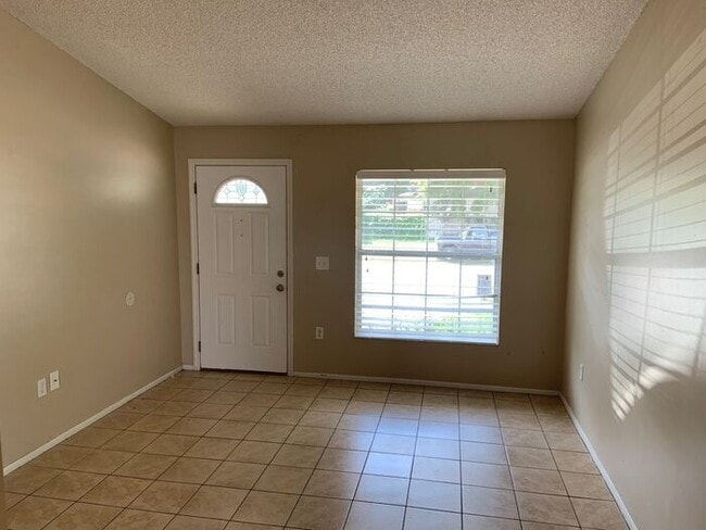 Wonderful 2 bedroom/2 bath Duplex near UCF!!! - Wonderful 2 bedroom/2 bath Duplex near UCF!!! House