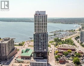 Building Photo - 39 Mary St