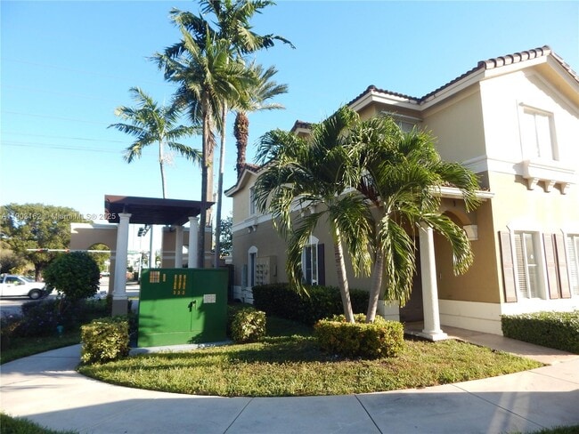 Foto del edificio - 8810 W Flagler St