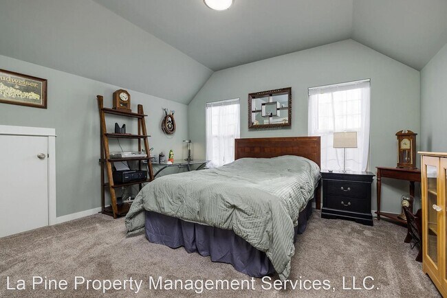 Building Photo - 3 br, 2.5 bath House - 16659 Apache Tears Ct.