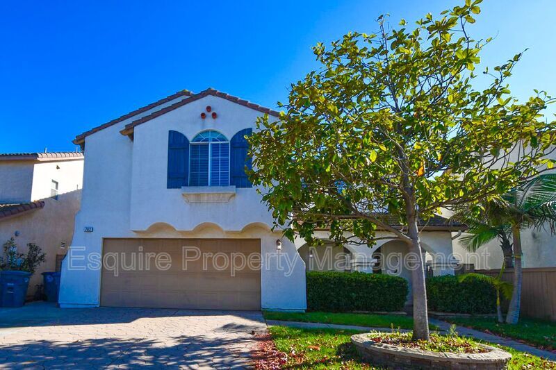 Building Photo - 762 Galerita St