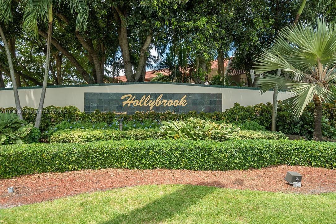 Foto principal - 8980 S Hollybrook Blvd