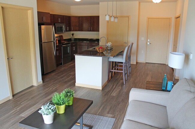 Building Photo - 6319 Quarry Vista Dr