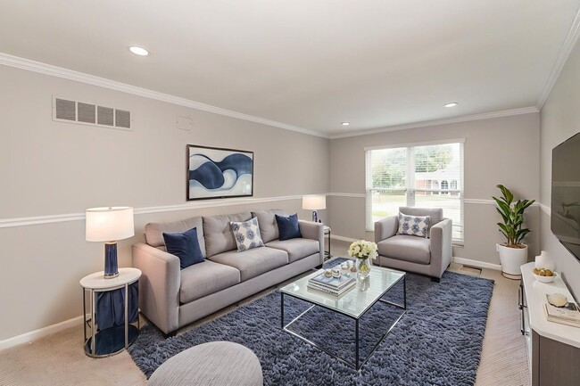 Foto del edificio - 15451 Duxbury Way