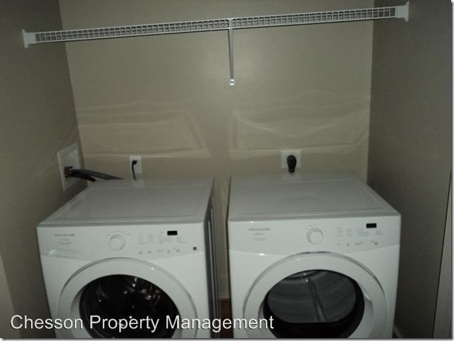 Foto del edificio - 2 br, 1 bath House - 215-J Nash Street