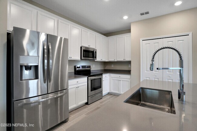 Foto del edificio - 1605 Pottsburg Point Dr