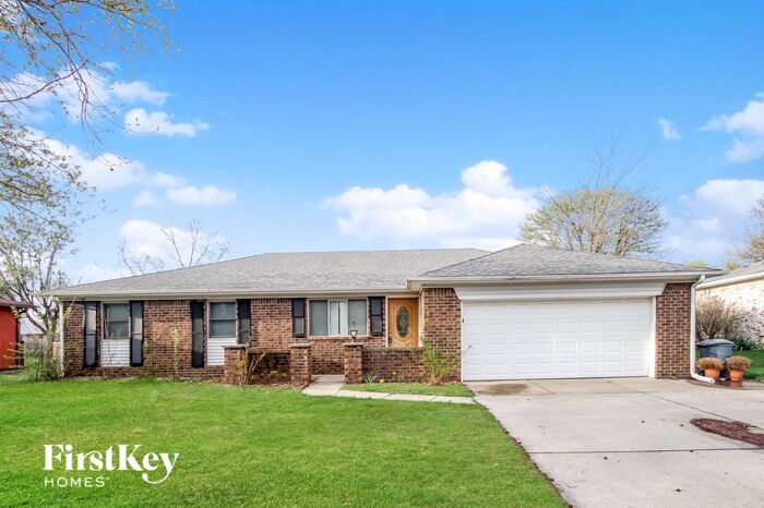 Foto principal - 5610 Hill Rise Dr
