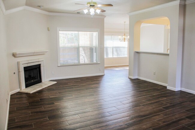 Foto del edificio - RENOVATED 3-BEDROOM IN REDLAND RANCH, NORT...
