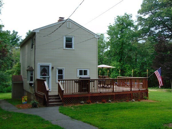 Foto principal - 22 Riverview Dr