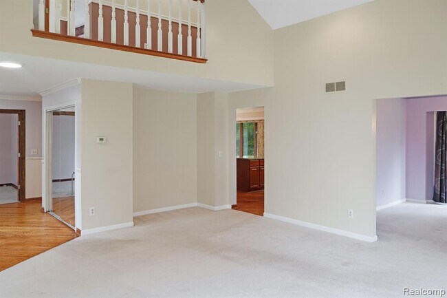 Building Photo - 6017 Christina Dr