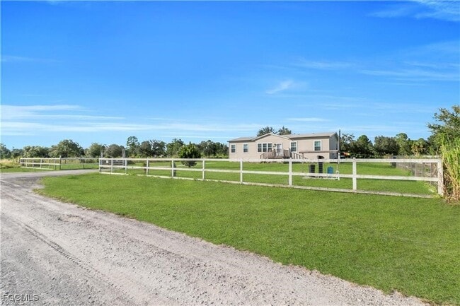 Building Photo - 7824 8th Pl