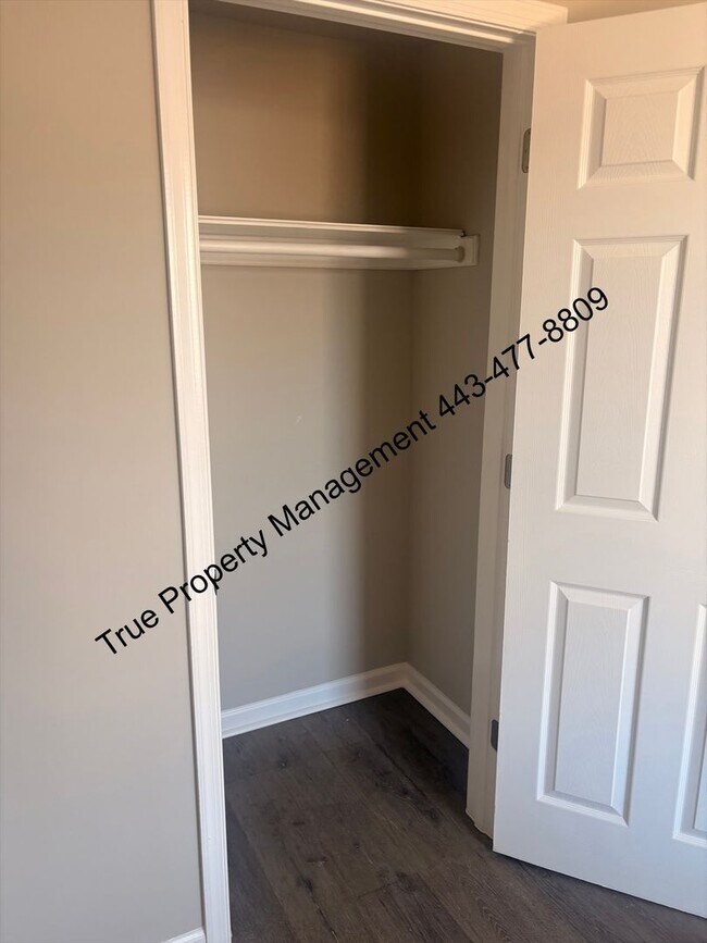Foto del edificio - Affordable 2BR Home in Prime Baltimore Location