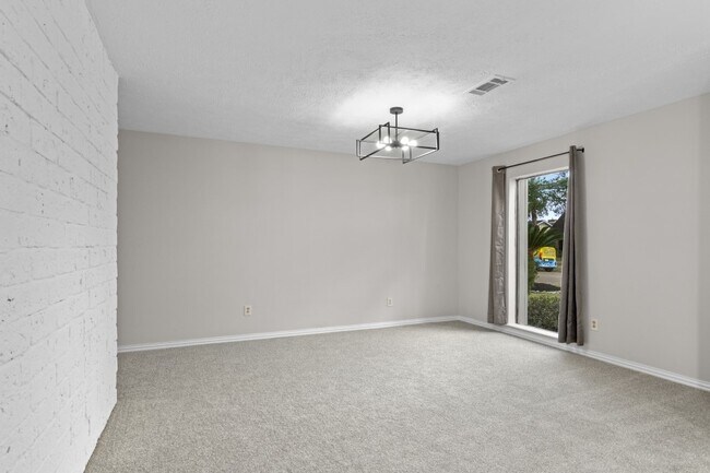 Foto del edificio - 10211 Sagemill Dr