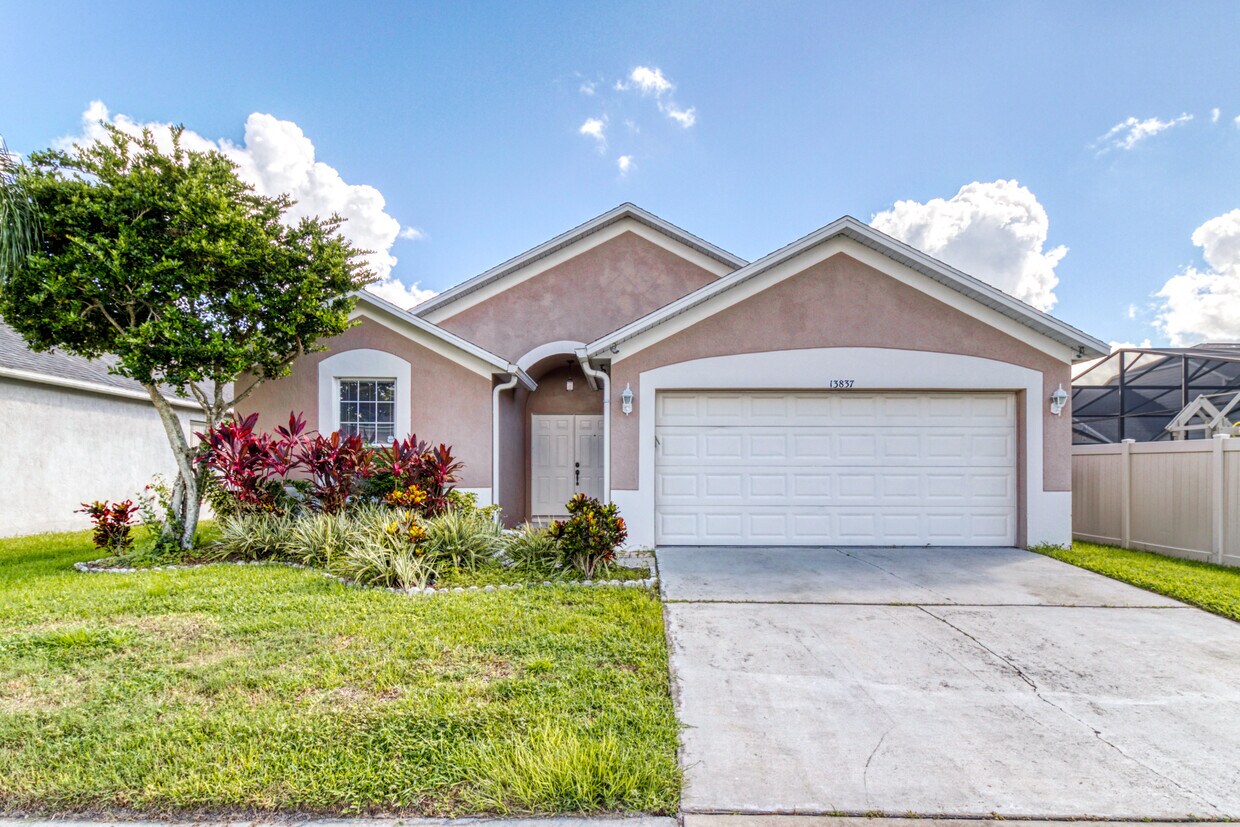 Primary Photo - 13837 Huntwick Dr