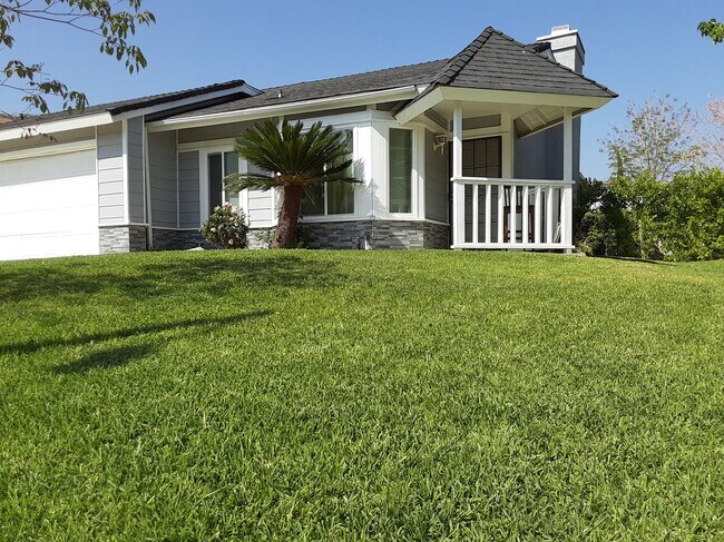 Quiet neighborhood near great schools. - 11716 Brussels Ave