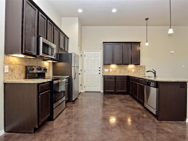 Building Photo - 517 Jack Rabbit Ln