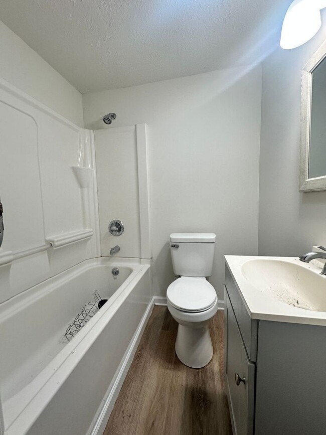 Foto del edificio - Apartment for Rent