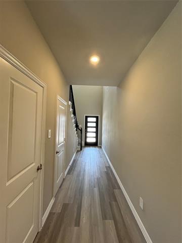 Foto del edificio - 945 Summer Dr