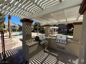 Building Photo - 5055 W Hacienda Ave