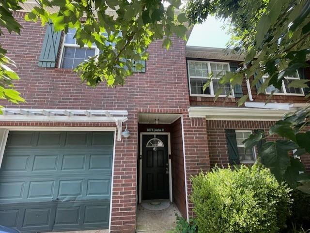 Foto principal - 1431 Junction St