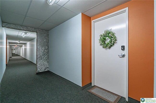 Foto del edificio - 11 W 2nd St