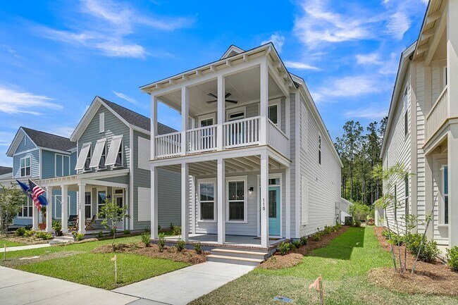 Foto del edificio - Lowcountry Charm Meets Modern Living — Your Perfect Home Awaits in Summerville!
