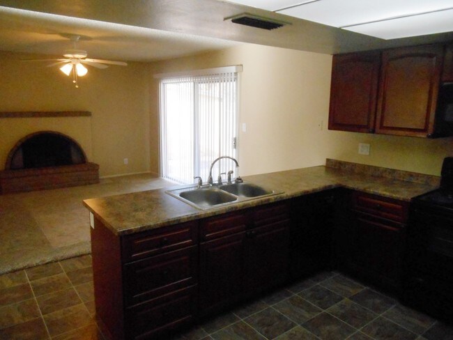 Foto del edificio - 10608 N 39th Ave