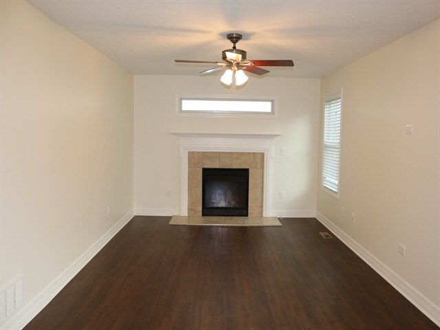 Building Photo - 761 Orwell Street