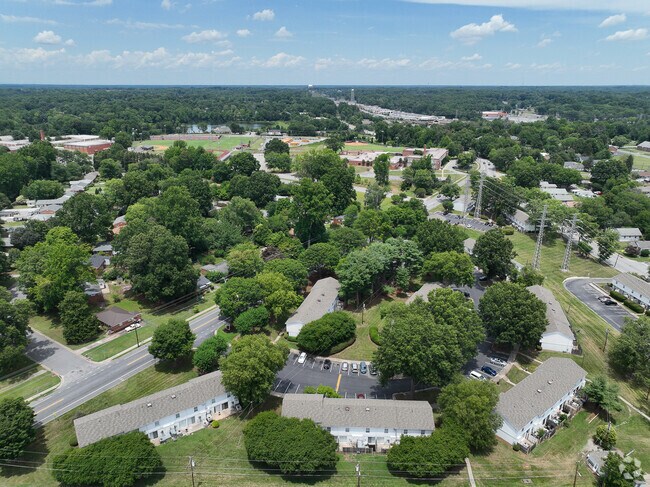 Foto del edificio - Lexington Commons