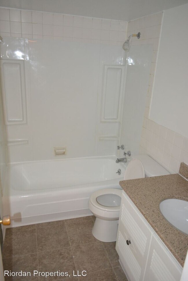 Foto del edificio - 3917 Bellemeade Ave