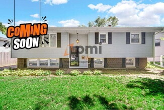 Building Photo - 2124 Martha St